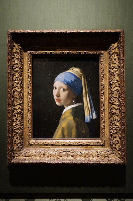 la jeune fille à la perle-vermeer-maurithuis