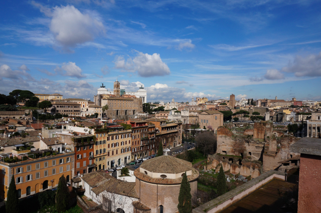 rome-vue-autel-patrie-panorama-ville-capitale